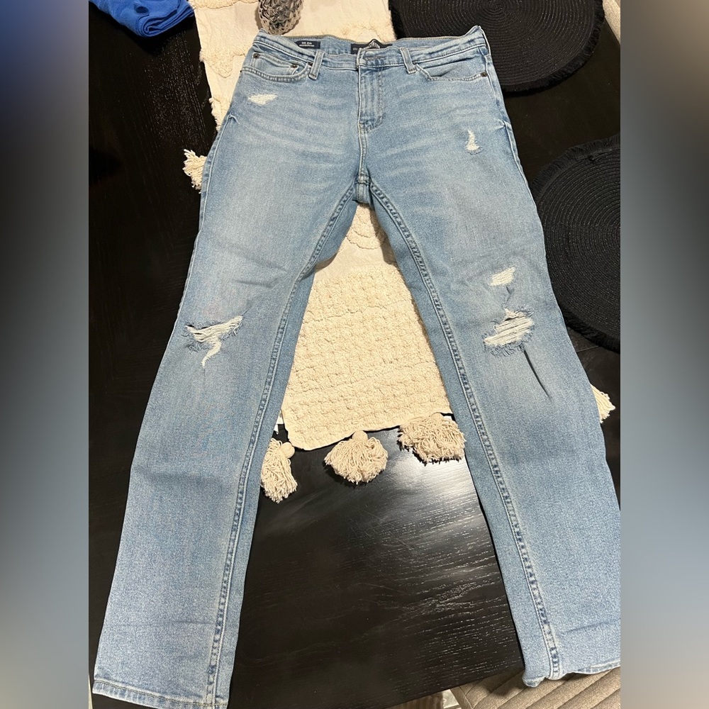 Hollister men’s jeans